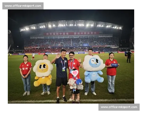 村超苏超梦幻联动!江苏赛区签约落地,全民足球盛宴今夏启幕 村超苏超梦幻联动!江苏赛区签约落地,全民足球盛宴今夏启幕