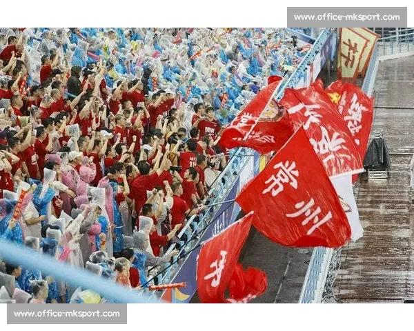 无锡关键进球令常州时间告急，网友玩梗 “丨州” 笔画消失引热议