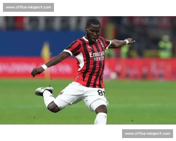 穆萨转会那不勒斯受阻，奖金条款分歧成关键障碍