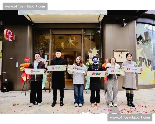 淘宝闪购牵手常州队！苏超赛场惊现全民狂欢，恐龙 IP 引爆阿里德比