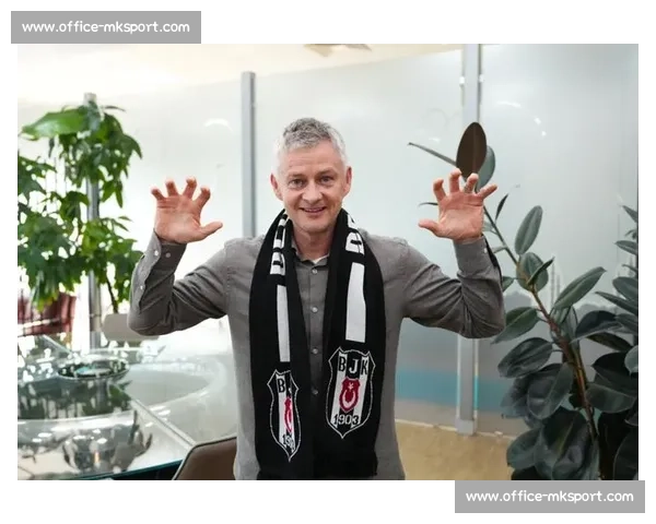 罗马诺确认！贝西克塔斯 2000 万欧签亚伯拉罕，索帅钦点锋霸开启土超新征程