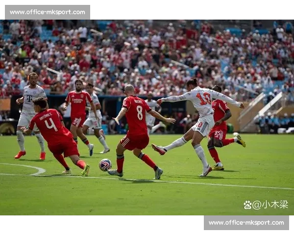 戴尔临别致谢拜仁 世俱杯首战大捷续写传奇 戴尔临别致谢拜仁 世俱杯首战大捷续写传奇
