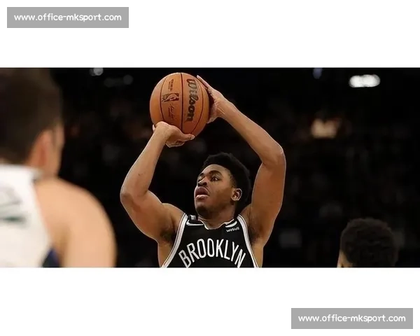 篮网锁定小托马斯续约权 599 万资质报价彰显核心地位