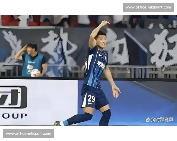 邓卓翔：三四天间隔迎硬仗 武汉少帅誓破泰山