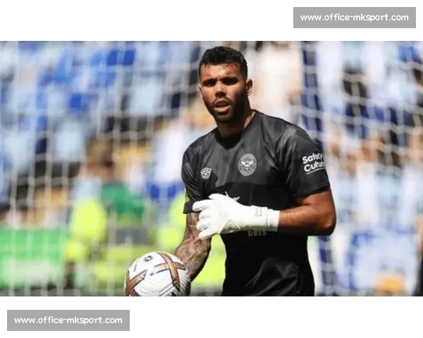 罗马诺确认！布伦特福德签下费耶诺德中场新星米兰博