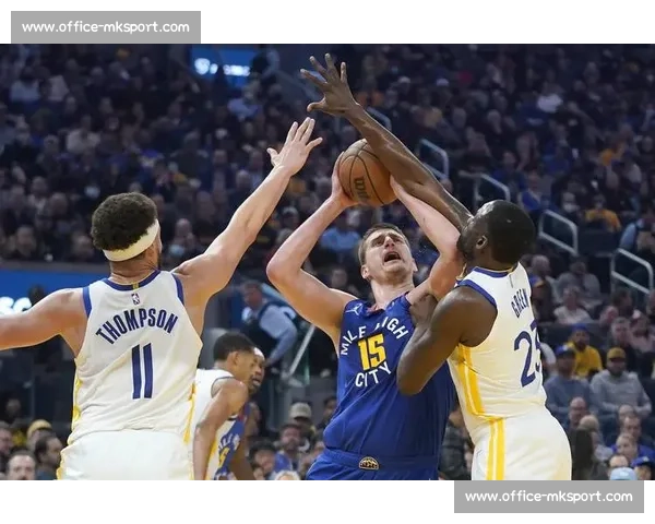 NBA季后赛商业价值：一场篮球盛宴背后的经济账_20260526125415